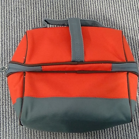 💖HOST PICK💖 Pottery Barn backpack and lunch bag bundle - Picture 8 of 9